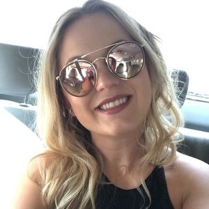 Meet your Posher, Kelly